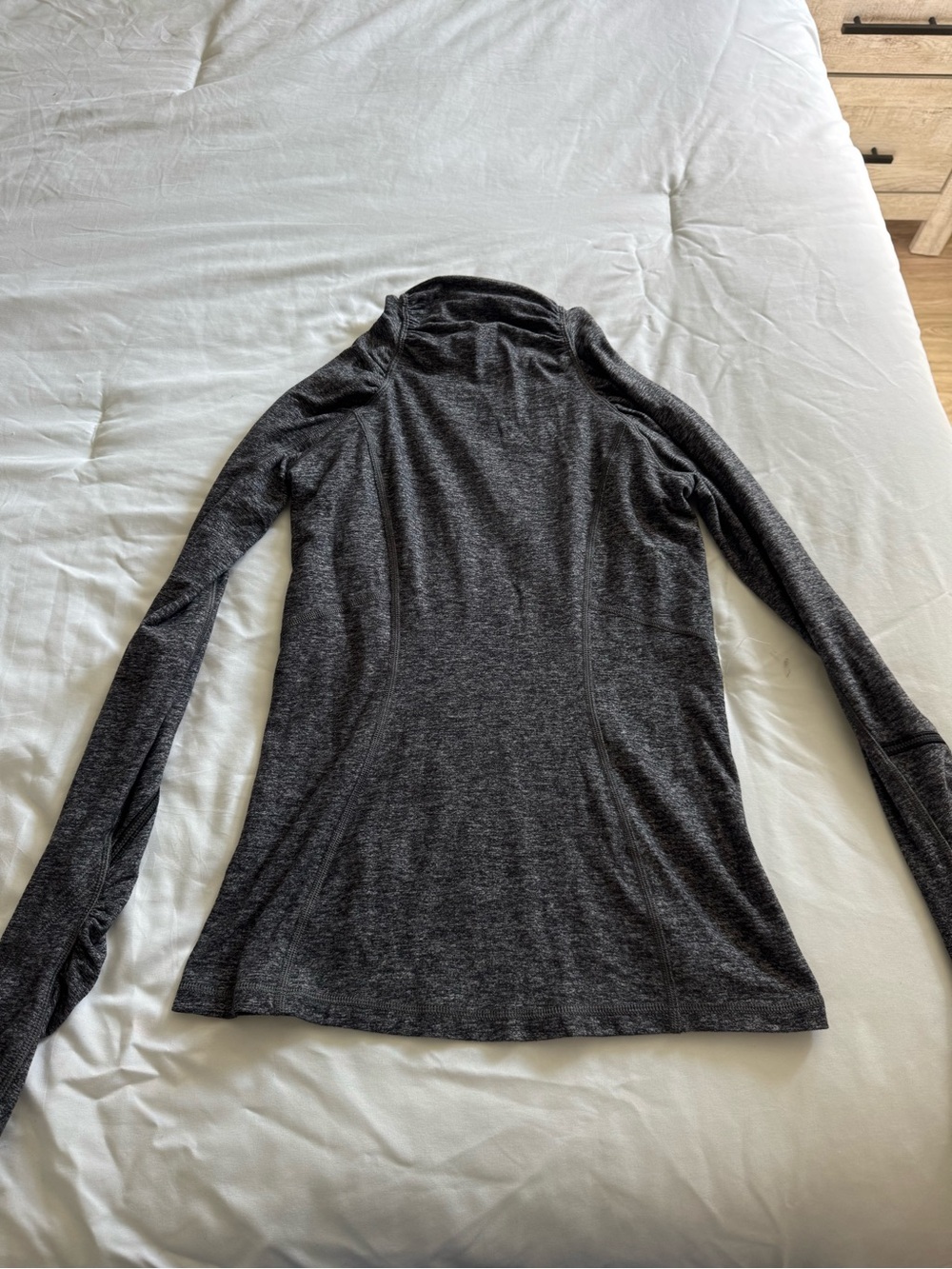 Lululemon Run: Your Heart Out Pullover Heathered Black